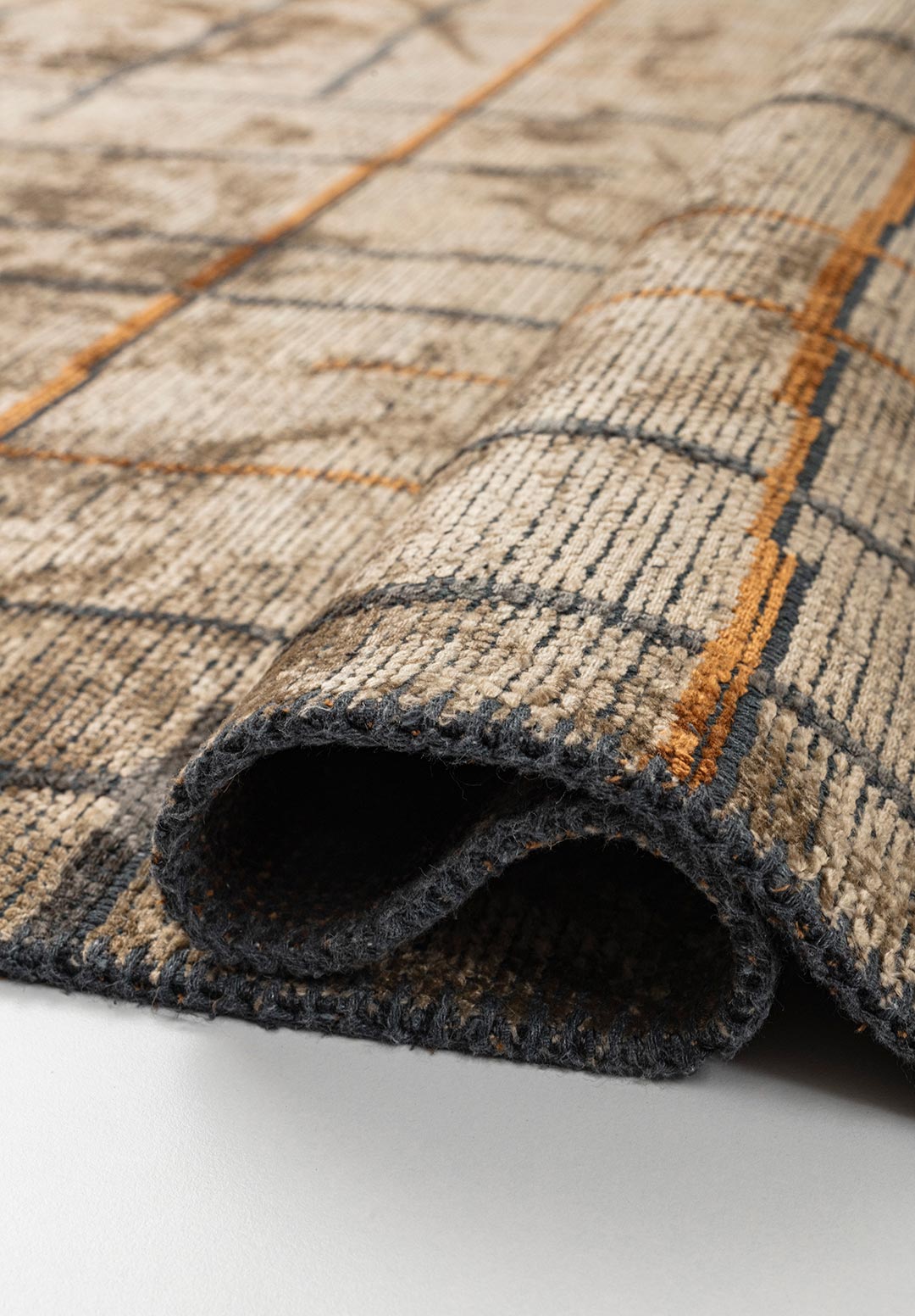 BROOKLYN TERRA - DARK BEIGE - ANTHRACITE RUG - 2