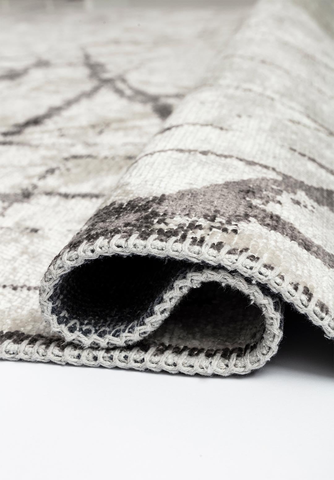 CRACK DARK GREY - ECRU RUG - 2