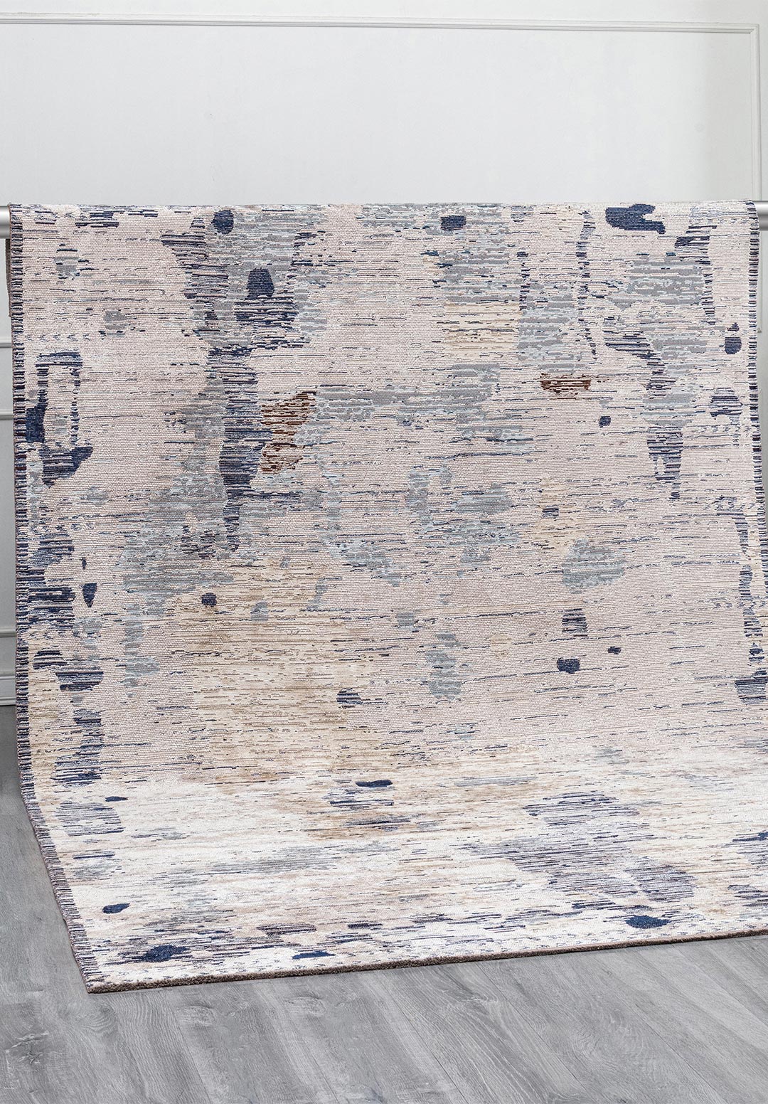 RIMA WHITE - BEIGE - BLUE - DARK NAVY - DARK BROWN RUG - 4