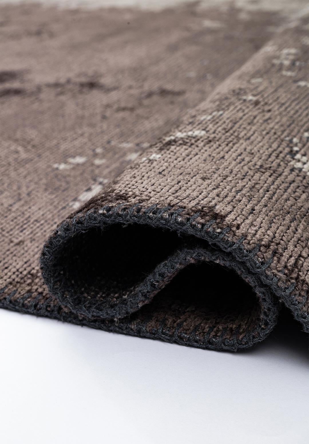 PAINT DARK MINK - NOUGAT RUG - 2