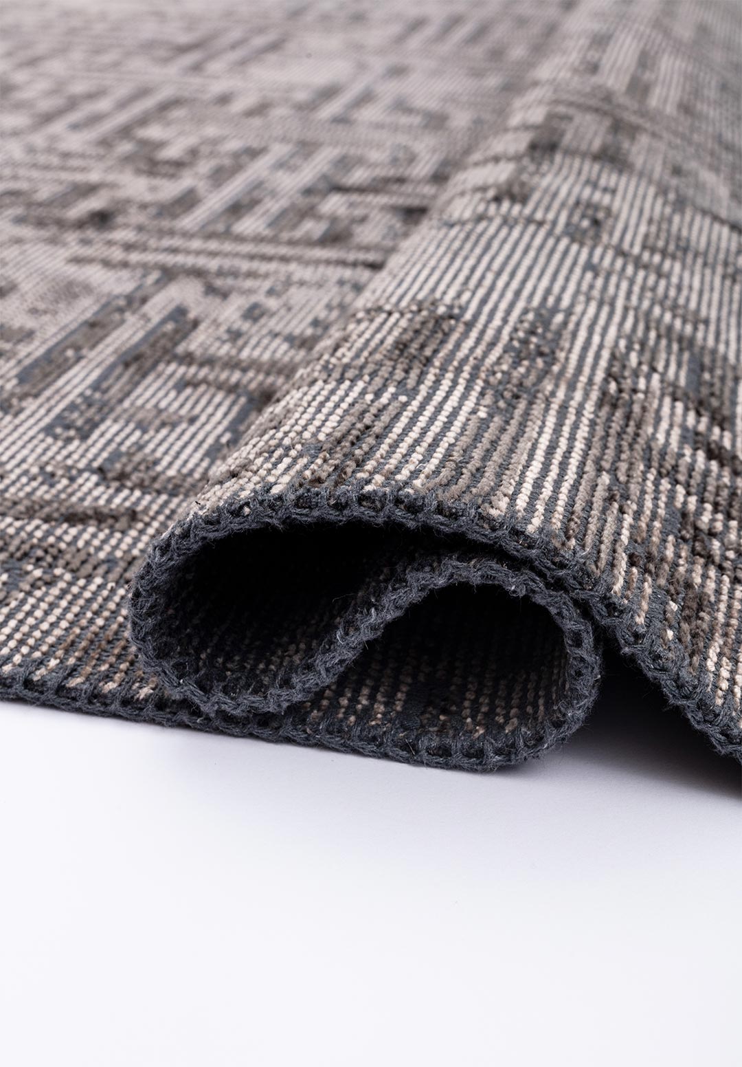 LABYRINTH GREY - ANTHRACITE RUG - 2