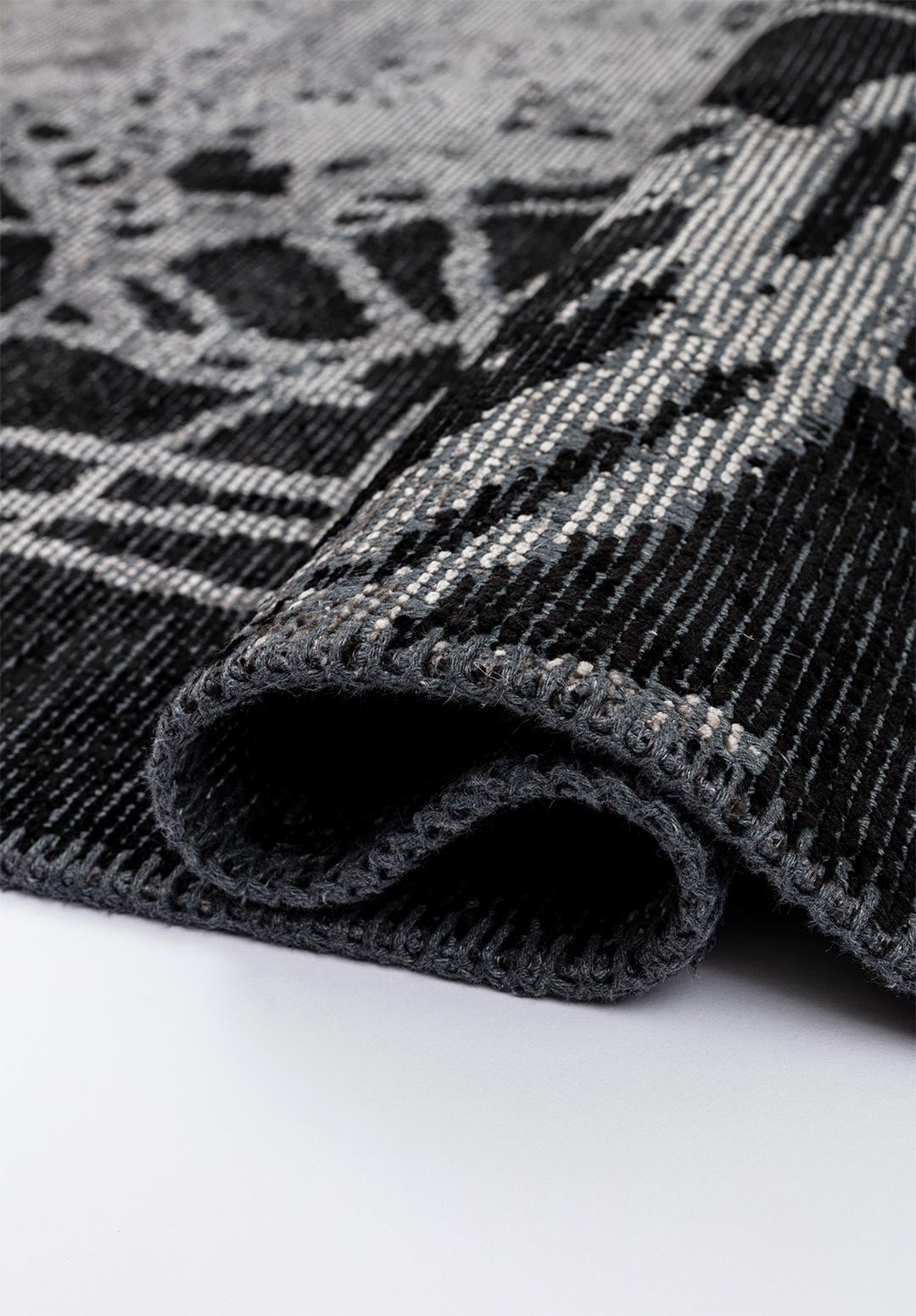 SPLASH BLACK - GREY RUG - 2