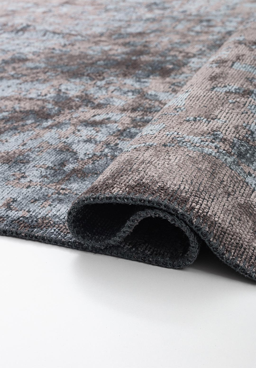 PEBBLE BLUE - DARK GREY RUG - 2