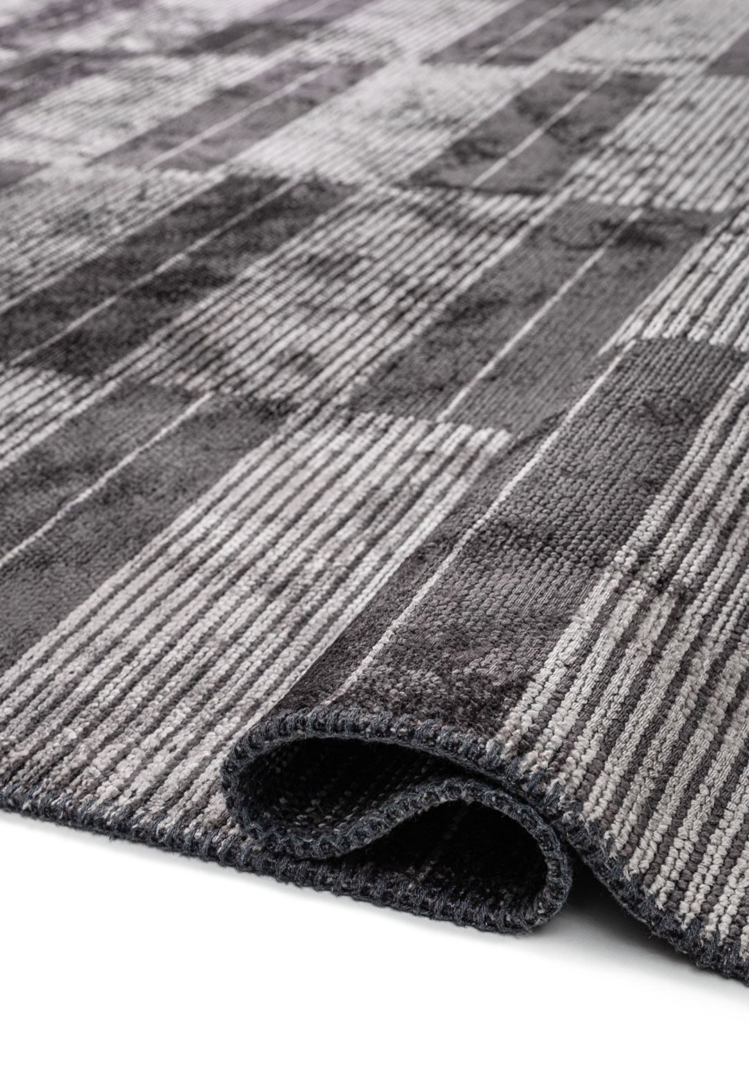 GLITCH CHARCOAL - GREY RUG - 2