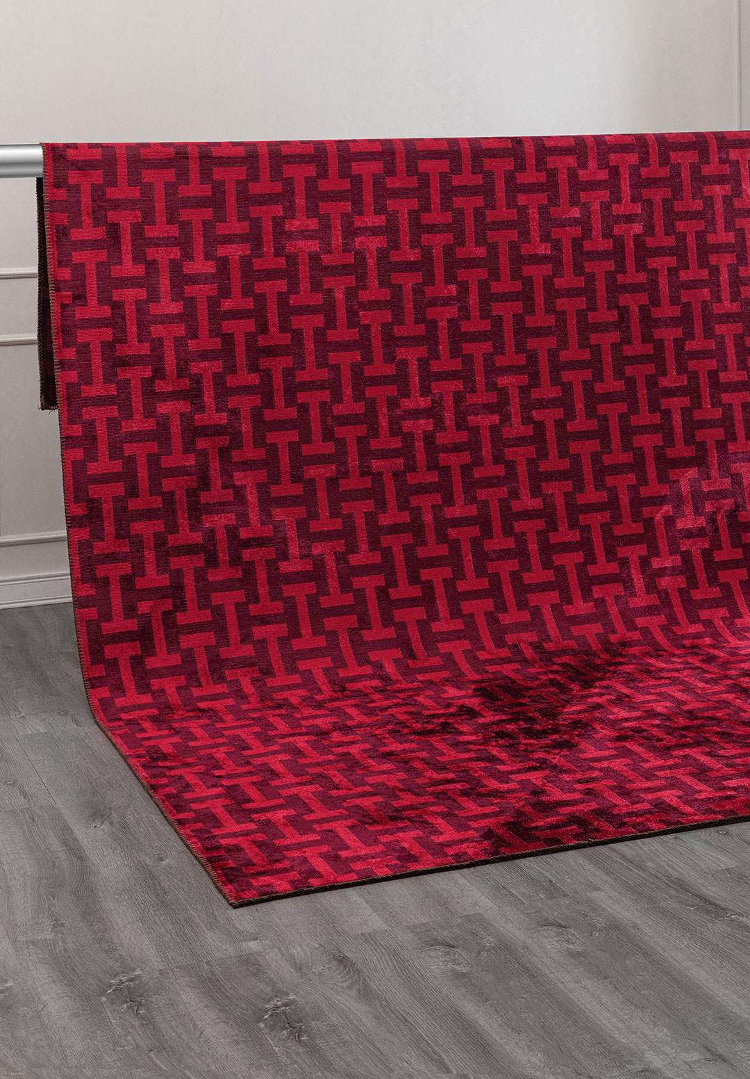 TIFFANY CHERRY - RED RUG - 4