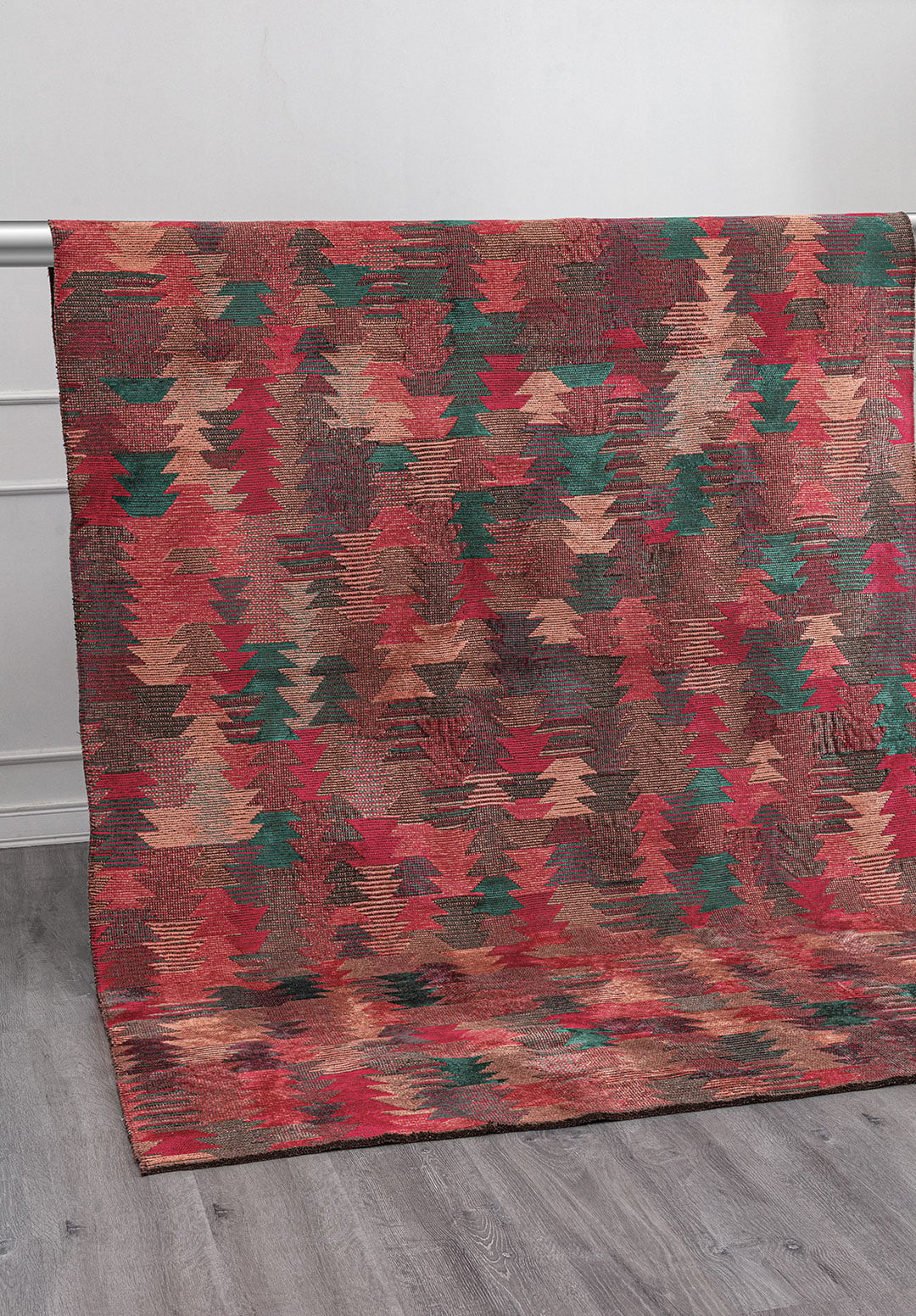 CLAN LIGHT CORAL - FUSCHIA - DARK GREEN RUG - 4