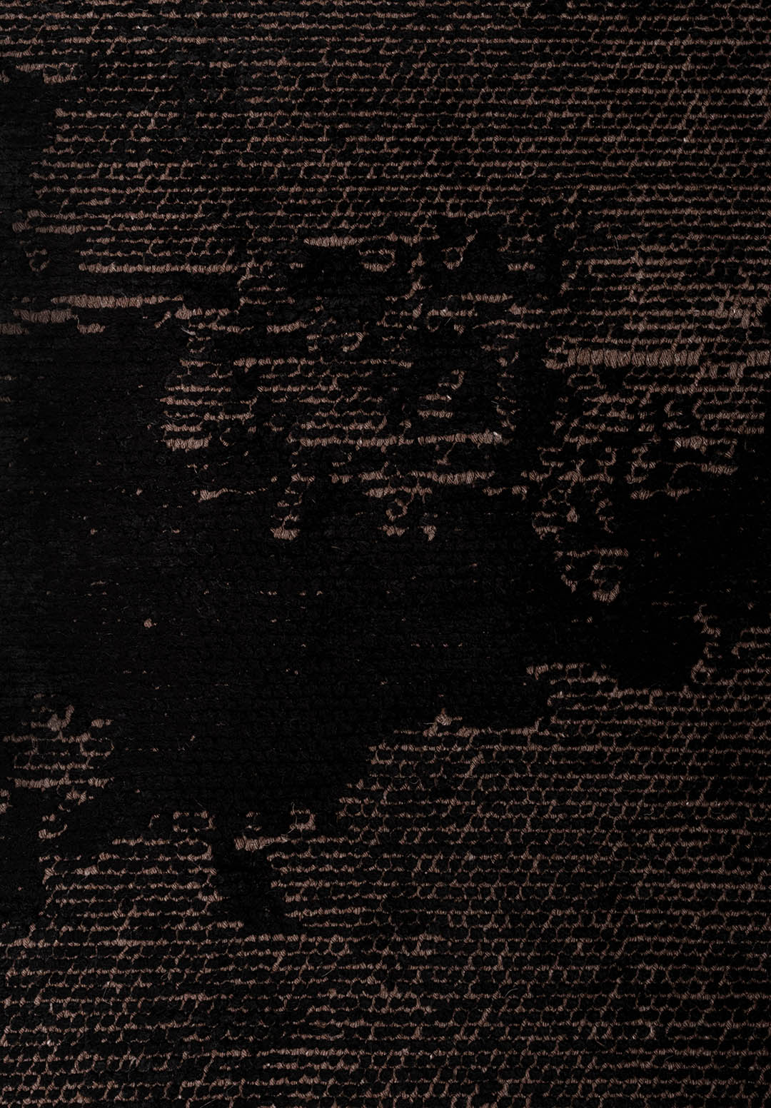 LUSH BLACK RUG - 5