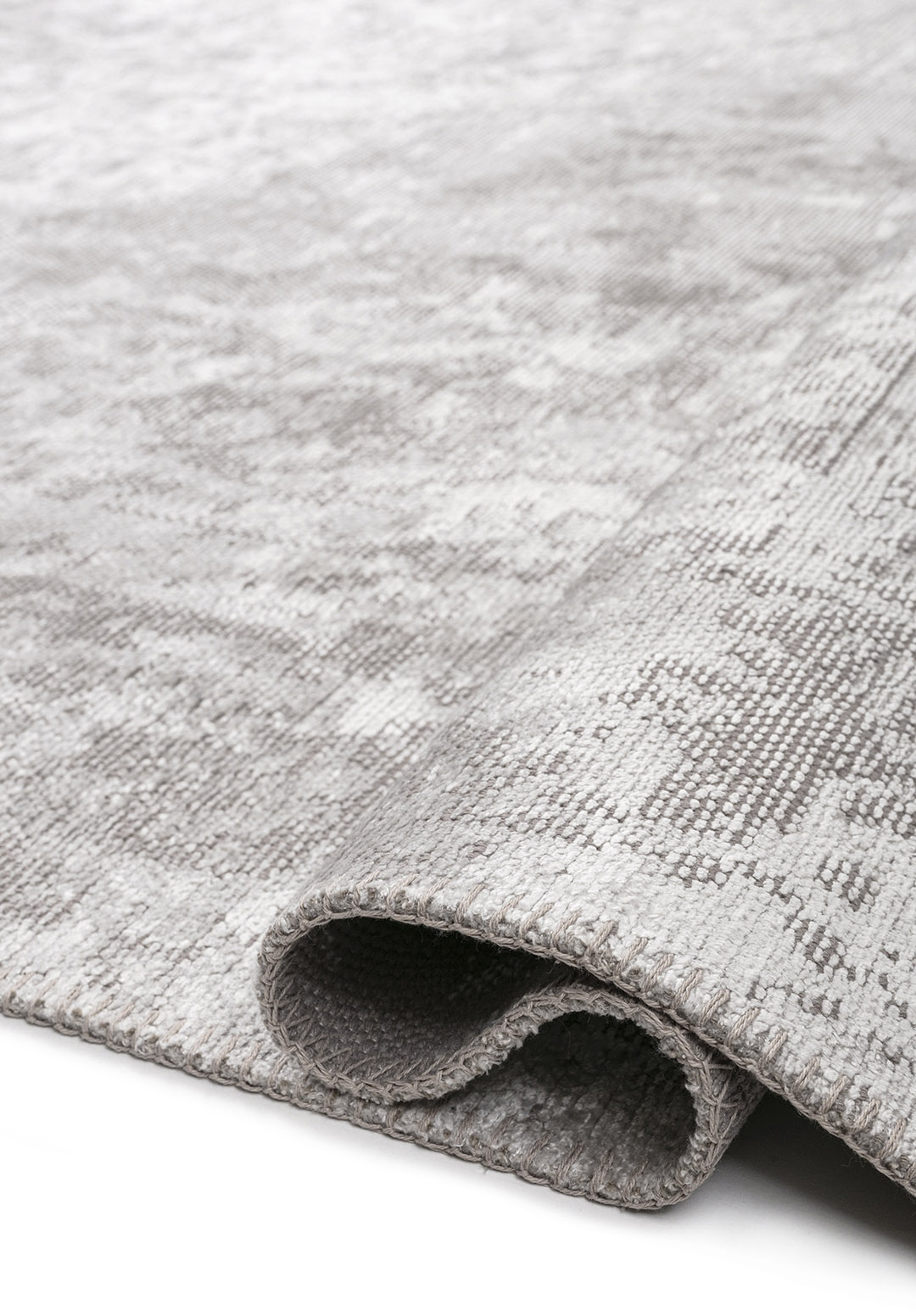 MEDALLION BONE RUG - 2